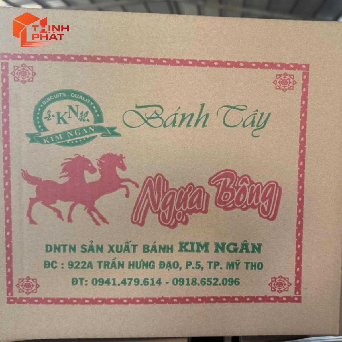 Thùng đựng bánh